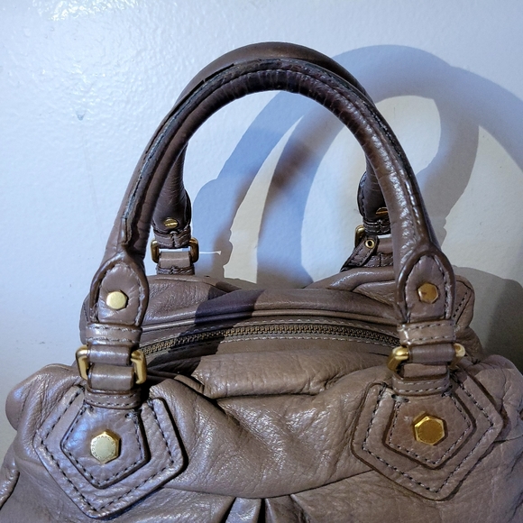Marc by Marc Jacobs Taupe Leather Classic Q Baby Groovee Bag - Picture 8 of 11